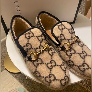 Auth GUCCI Fria GG Monogram Wool Horsebit Loafers - Size 9